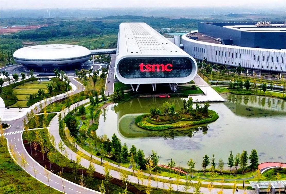 16nm,28nm三類產(chǎn)品的制造,精準定位汽車芯片,5g通信,物聯(lián)網(wǎng)設(shè)備等萬億